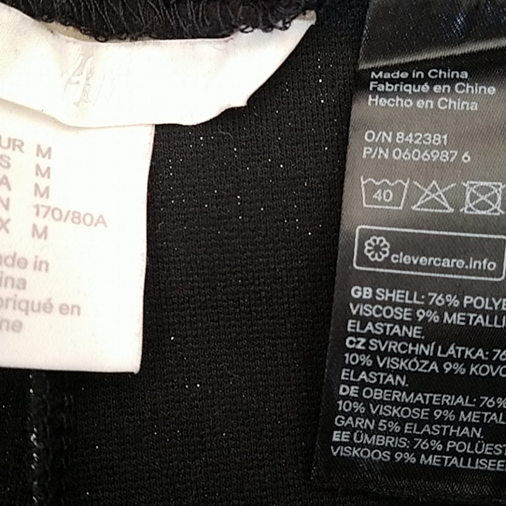 *NWT* Metallic pants - Picture 8 of 10